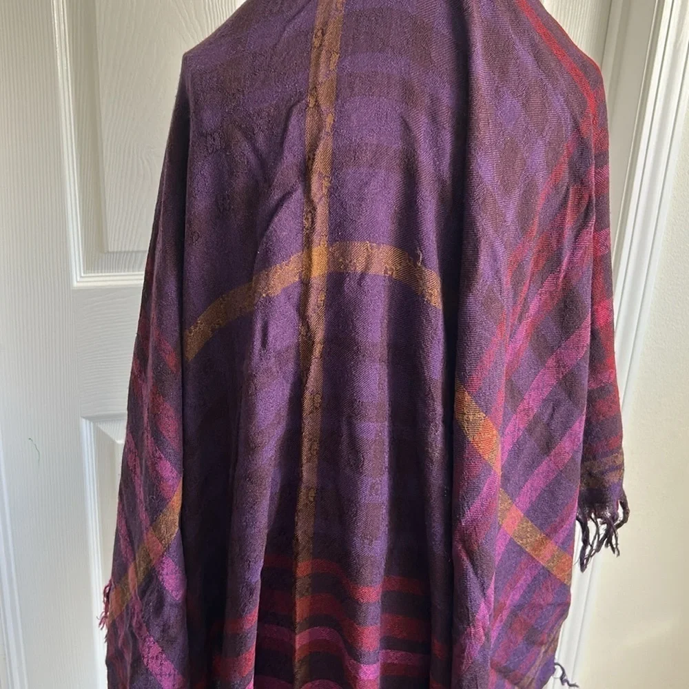 GUCCI Checkered Wool Scarf in Rich Red and Deep Purple